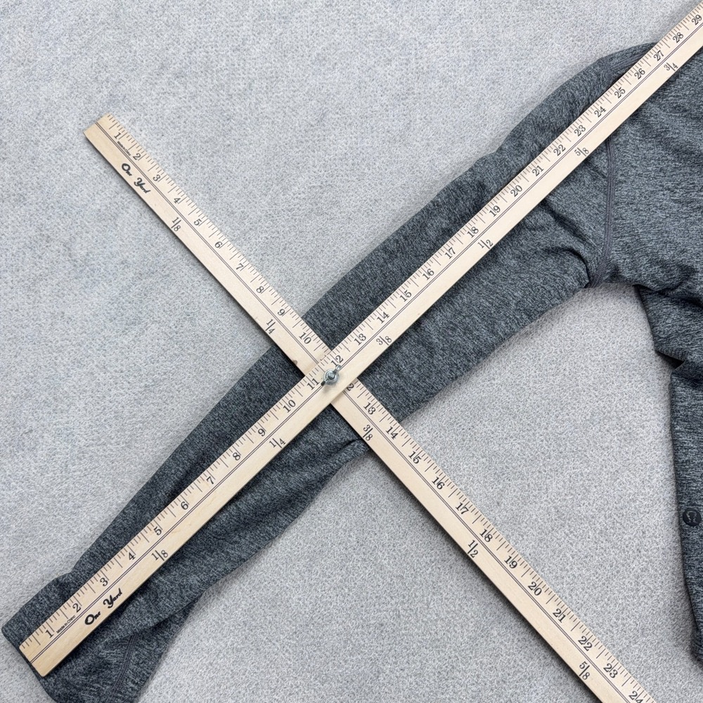 Lululemon Pullover Mens XL Gray 1/4 Zip Performance Business Casual Gym Run Top - Picture 10 of 11